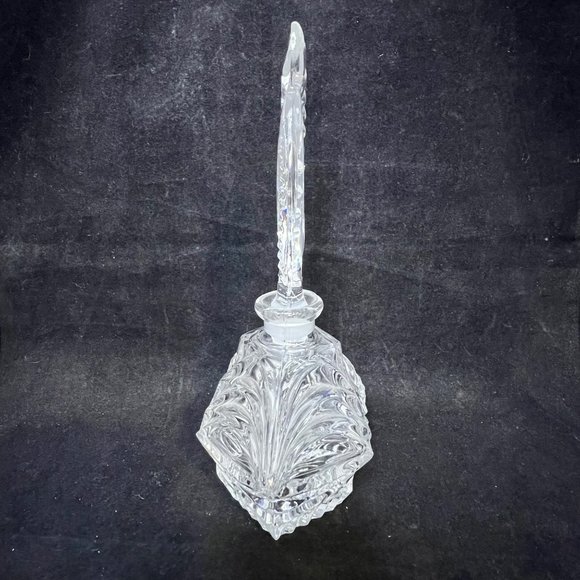 Vintage Pressed Glass Perfume Bottle With Feather Plume Stopper - Picture 4 of 9
